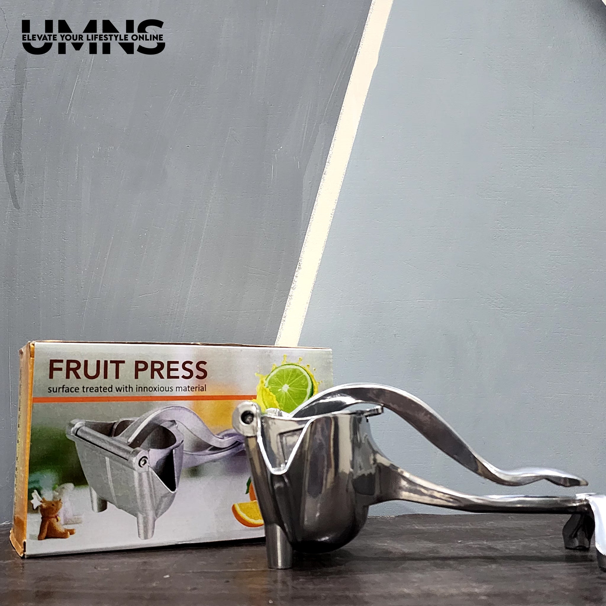 Manual Fruit Press Juice Squeezer